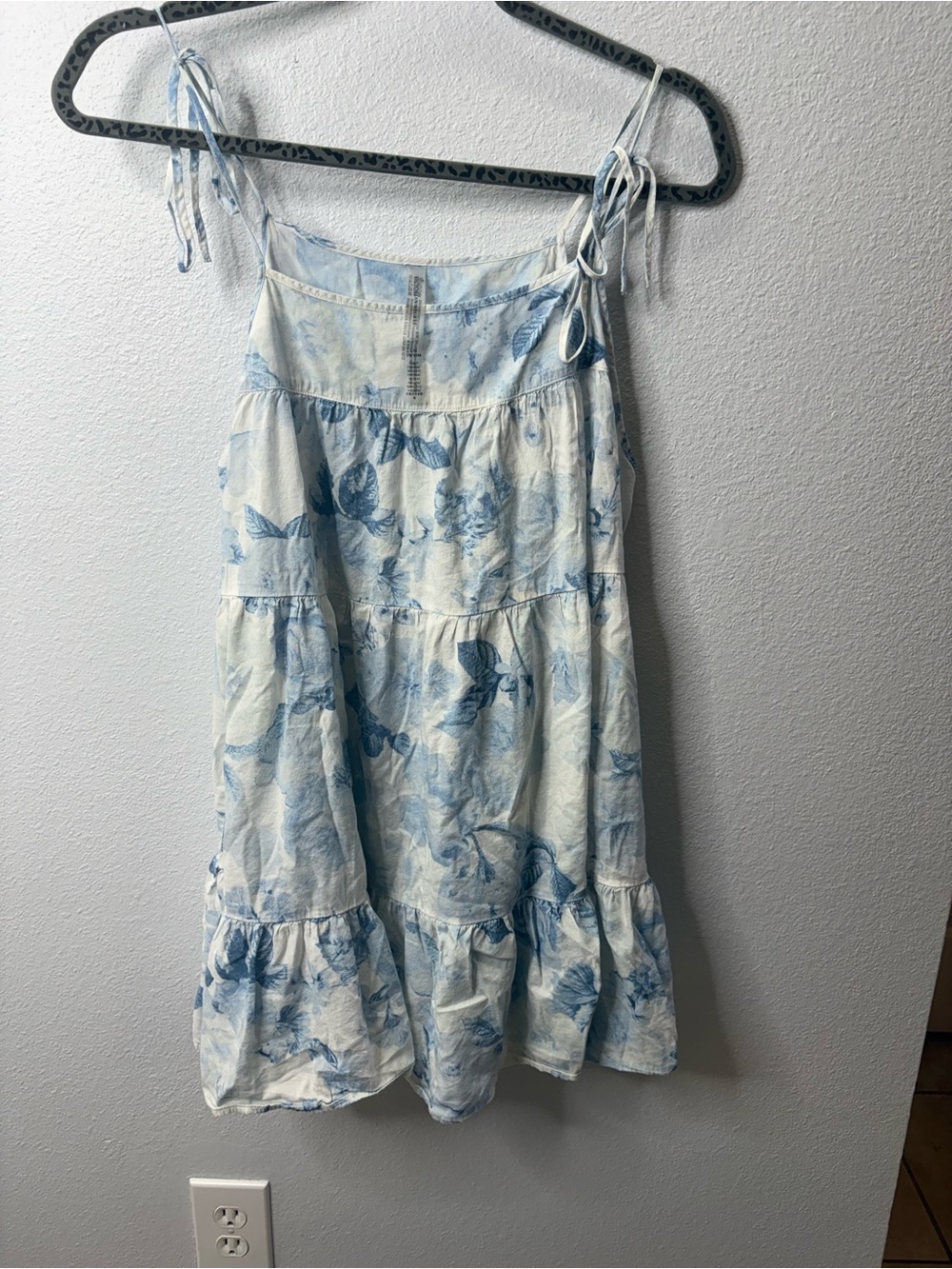 Victoria’s Secret Size Large Nightgown